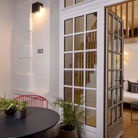 Le 5 Particulier Hotel 4*