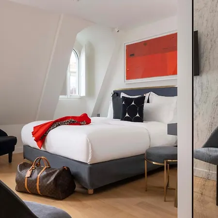 Le 5 Particulier 4* Neuilly-sur-Seine