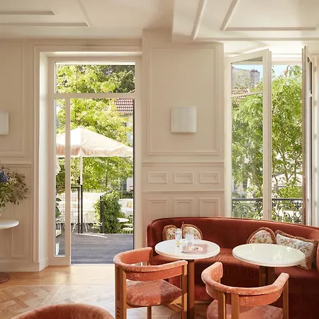 Le 5 Particulier Hotel