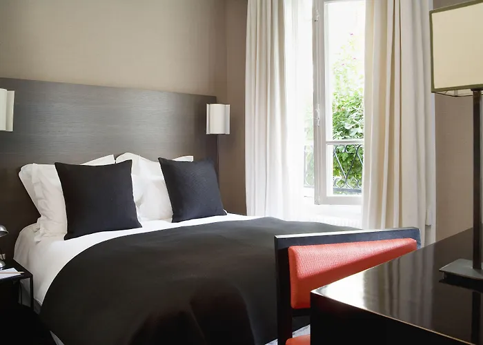 Le 5 Particulier Hotel 4*